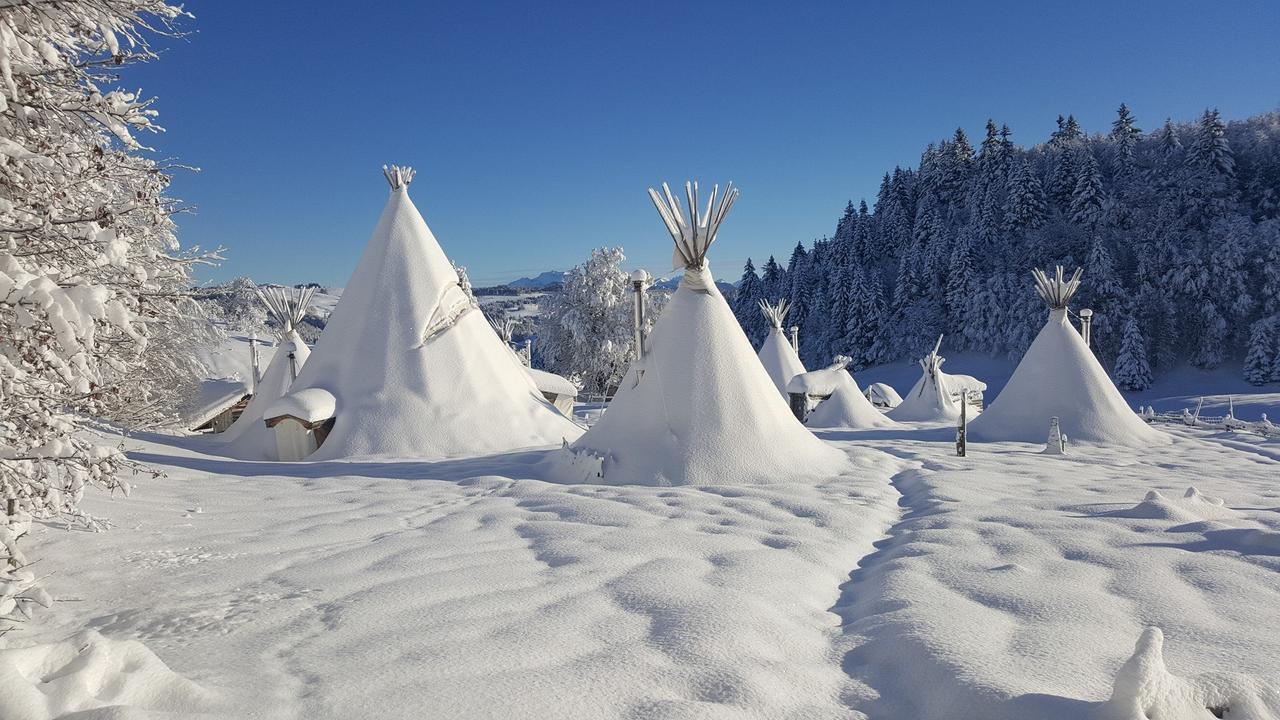 Village Tipi La Féclaz Eksteriør billede