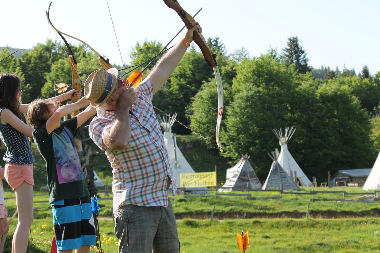 Village Tipi La Féclaz Eksteriør billede